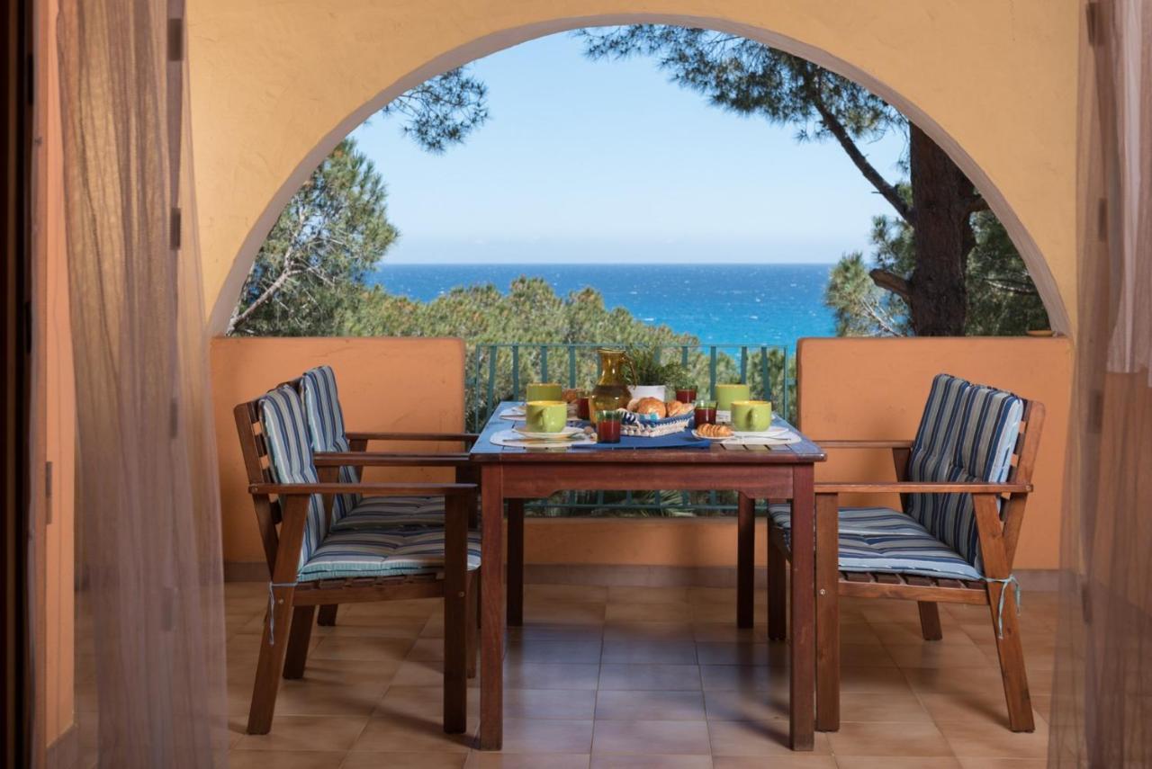 Dommos - Sunrise Apartments Cala Liberotto Eksteriør bilde