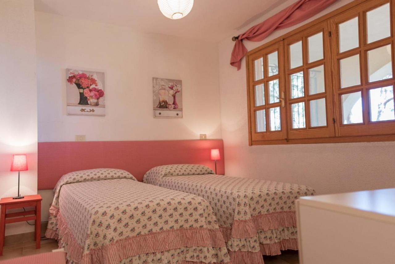 Dommos - Sunrise Apartments Cala Liberotto Eksteriør bilde
