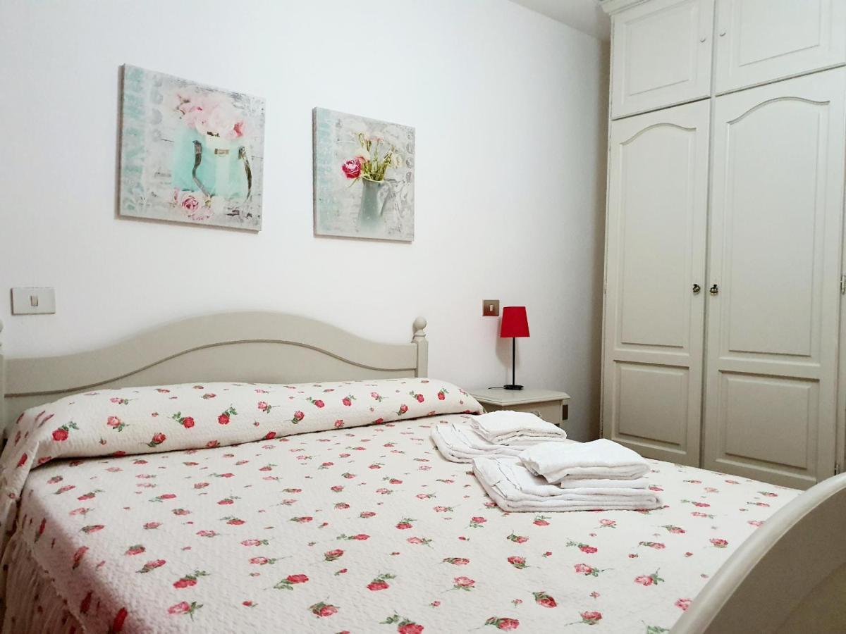 Dommos - Sunrise Apartments Cala Liberotto Eksteriør bilde