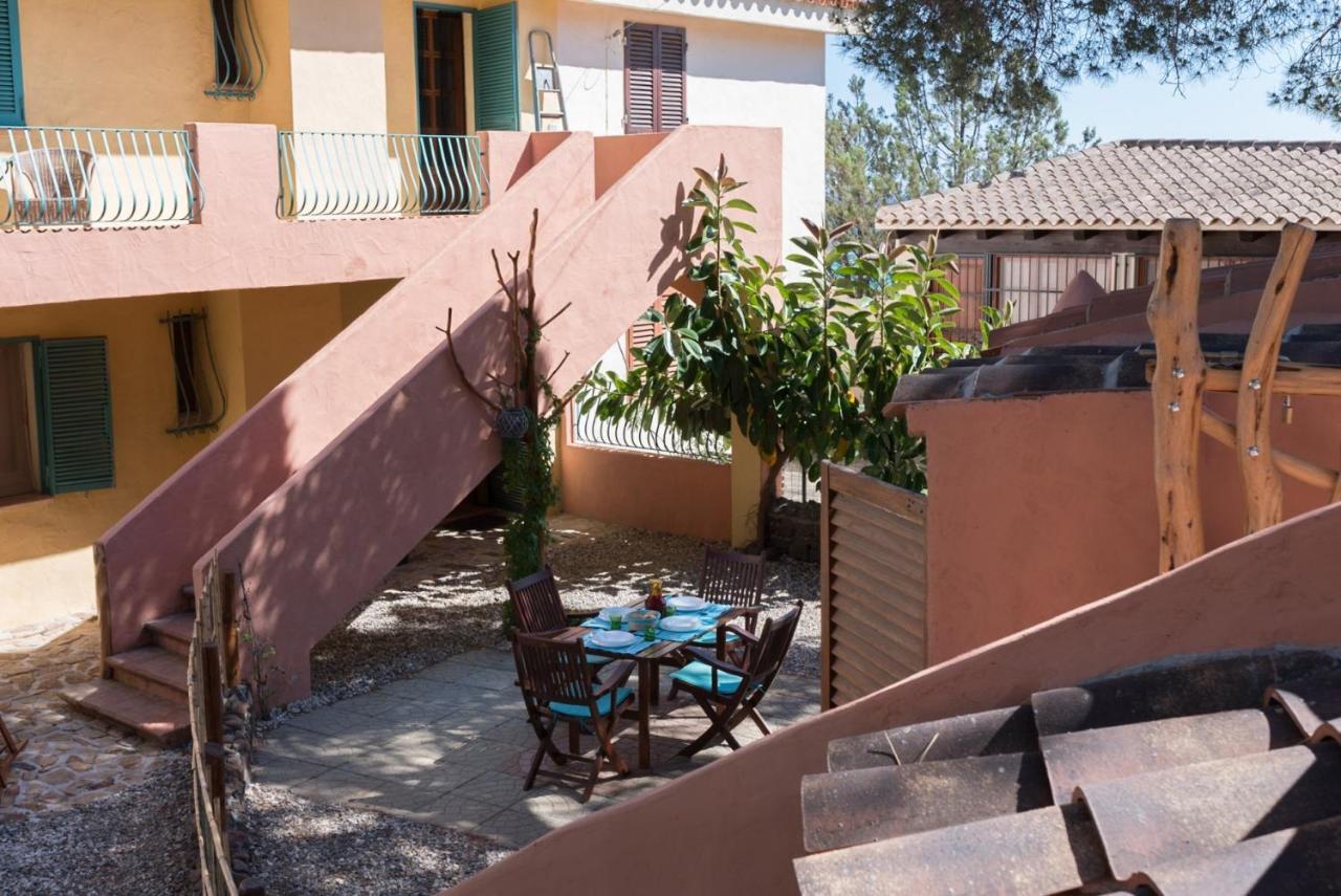 Dommos - Sunrise Apartments Cala Liberotto Eksteriør bilde